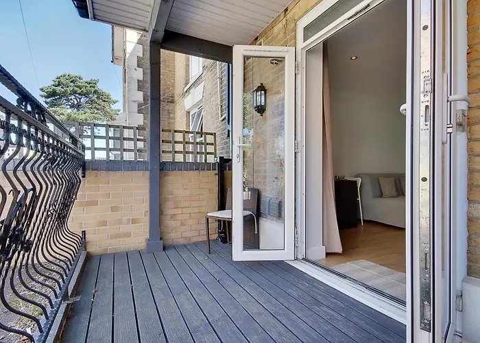 Turay Court Holiday Apartments